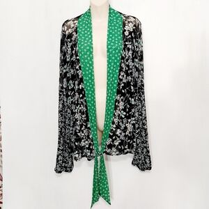 🔵BOGO FREE🔵 Tie-Front Kimono Floral Black and Green Sz 22/24W